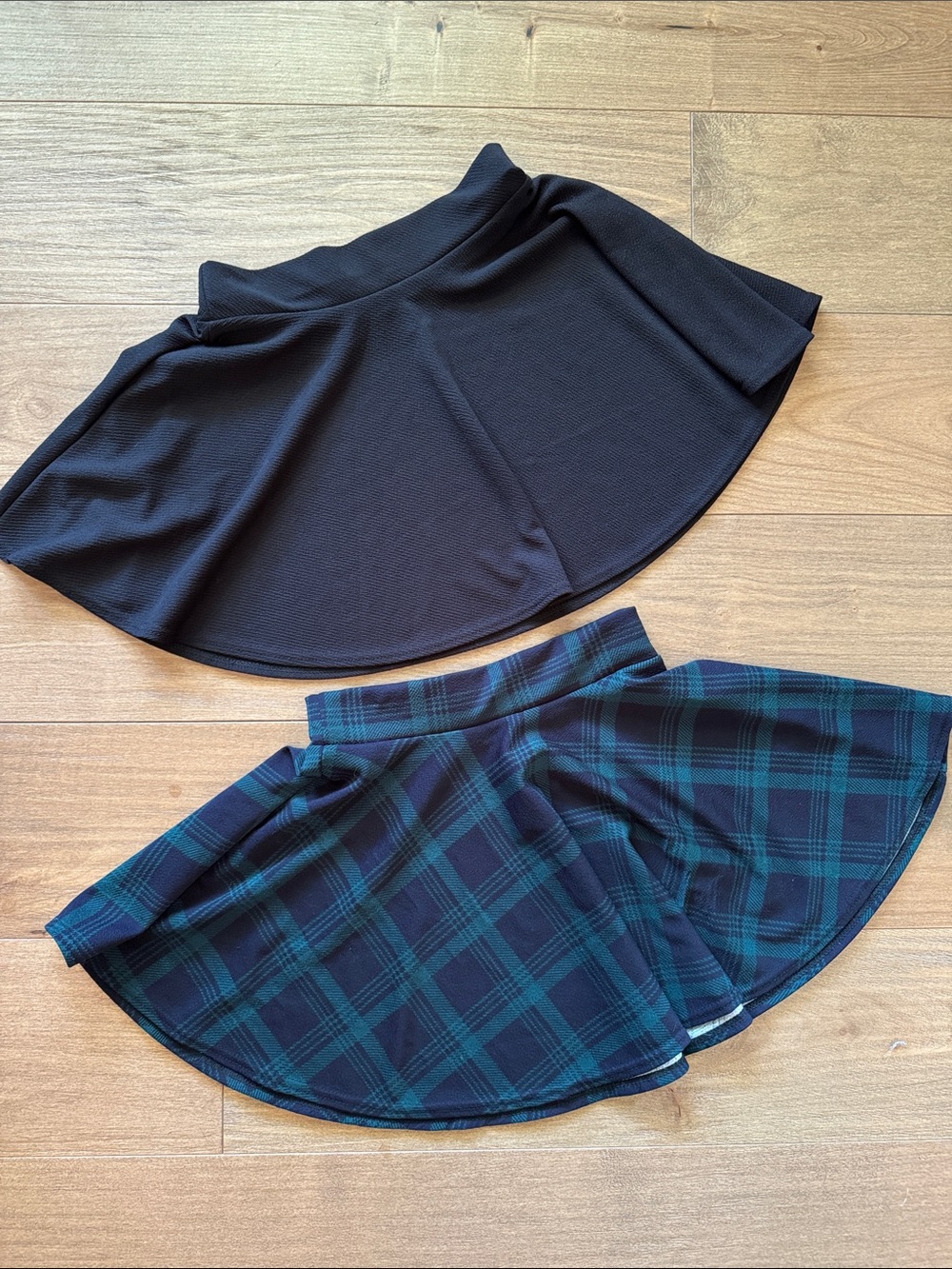 Classic Circle Skirt Duo in Black and Navy Green Plaid
